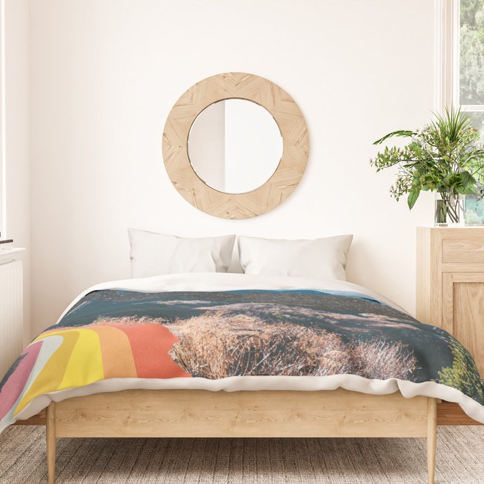 1960's Style Mountain Collage Duvet Cover Gallery Image 3