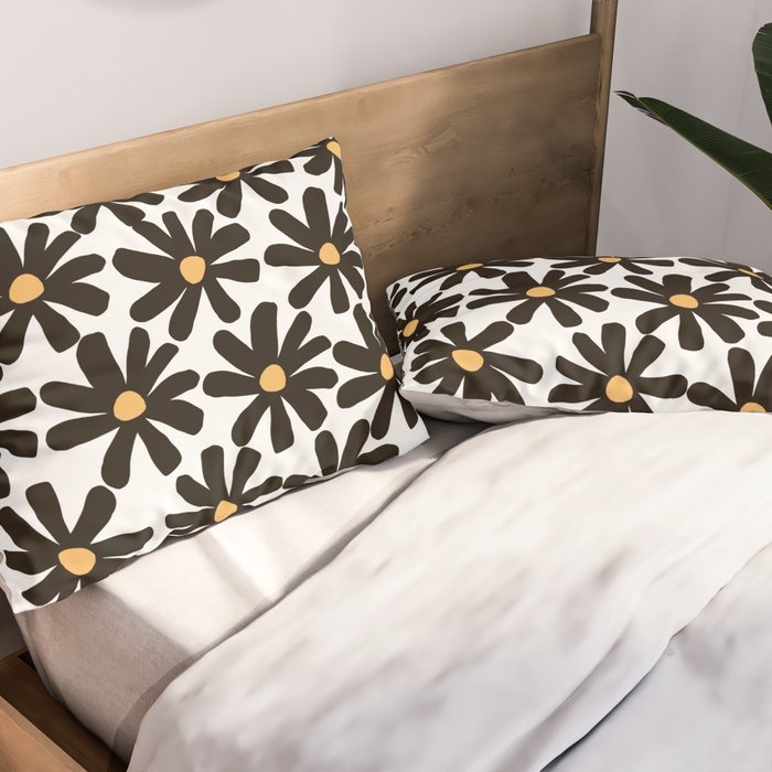 Retro modern black daisies  Pillow Sham Gallery Image 2