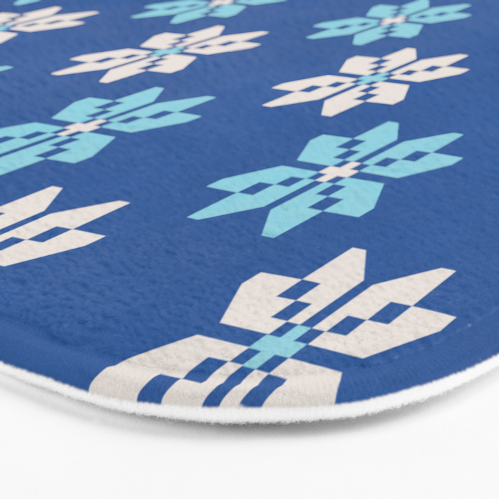 Contrasting Blues: Bethlehem Star Mosaic Bath Mat Gallery Image 3