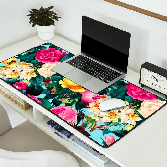 VINTAGE GARDEN II Desk Mat Gallery Image 2