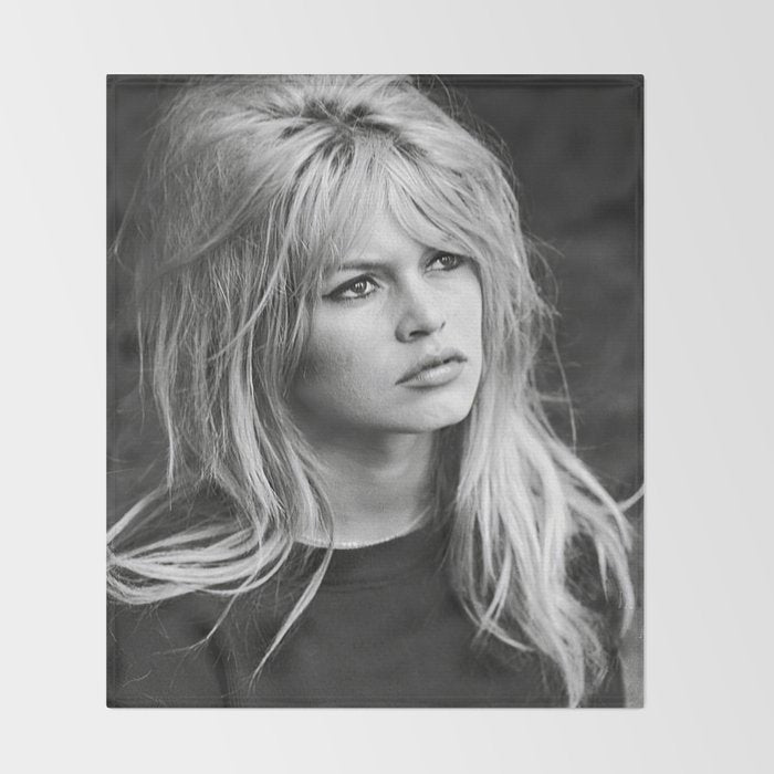 Brigitte Bardot Retro Vintage Art Throw Blanket Gallery Image 2