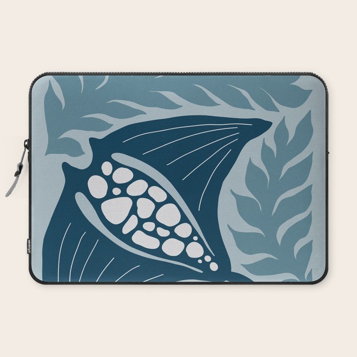 Manta Ray Laptop Sleeve Gallery Image 2