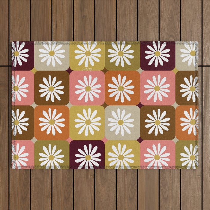 Checkered Daisies - 70s Citrus Outdoor Rug Gallery Image 1