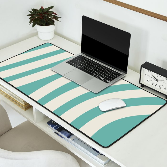 Linea 15A Desk Mat Gallery Image 2