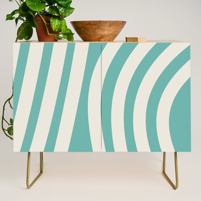 Linea 15A Credenza Gallery Image 1