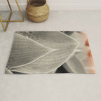 Gray Leaf Line Study Botanical Rug Gallery Image 1