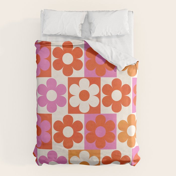 Pink and Orange Retro Daisies Duvet Cover Gallery Image 6