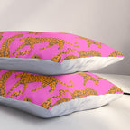 Abstract leopard with red lips illustration in fuchsia background  Pillow Sham Gallery Image 3