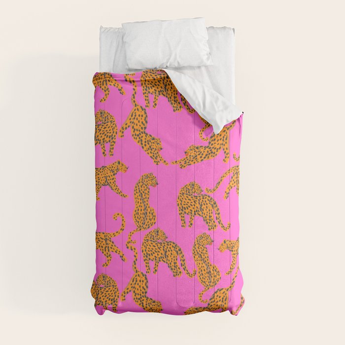 Abstract leopard with red lips illustration in fuchsia background  Comforter Gallery Image 9