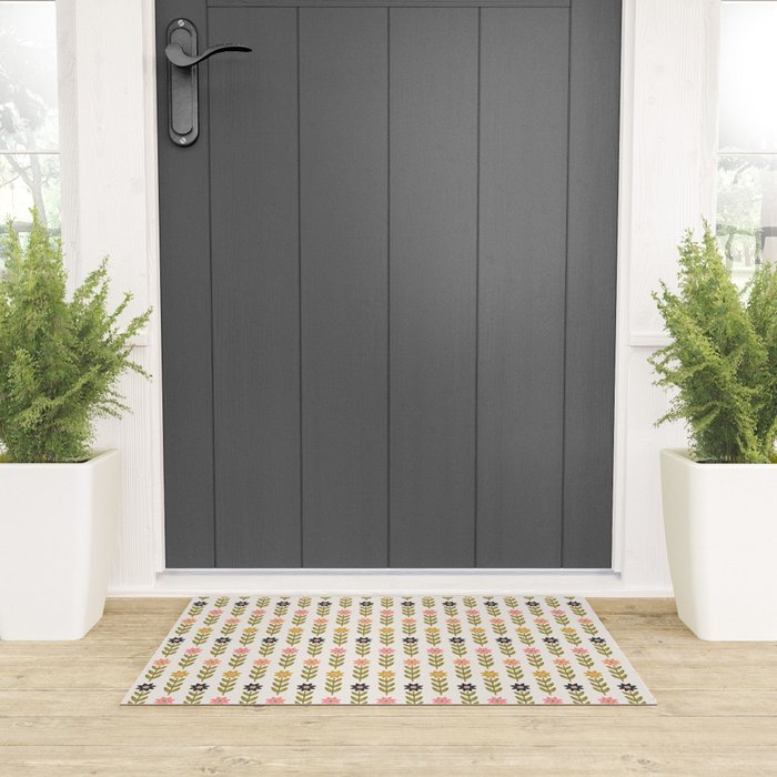 Hand-drawn Wildflowers -  Pink & Gold Welcome Mat Gallery Image 3
