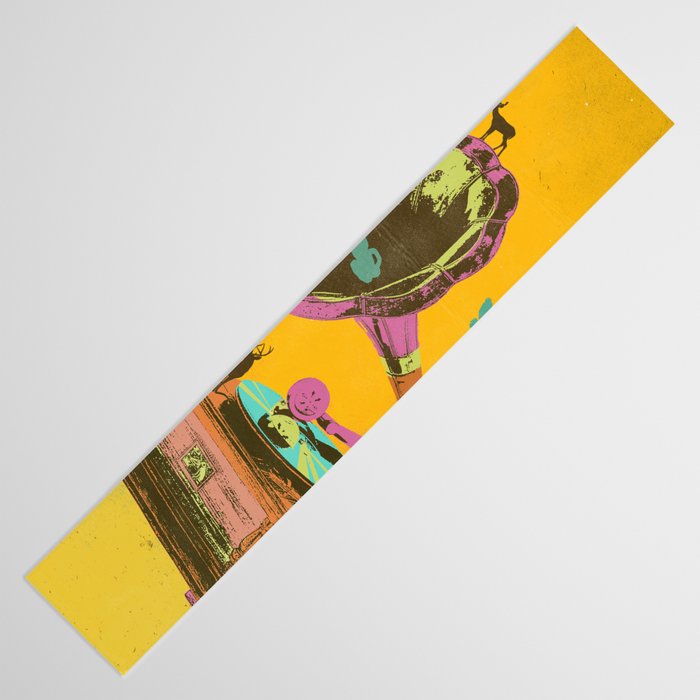 NATURE GRAMOPHONE Table Runner Gallery Image 3