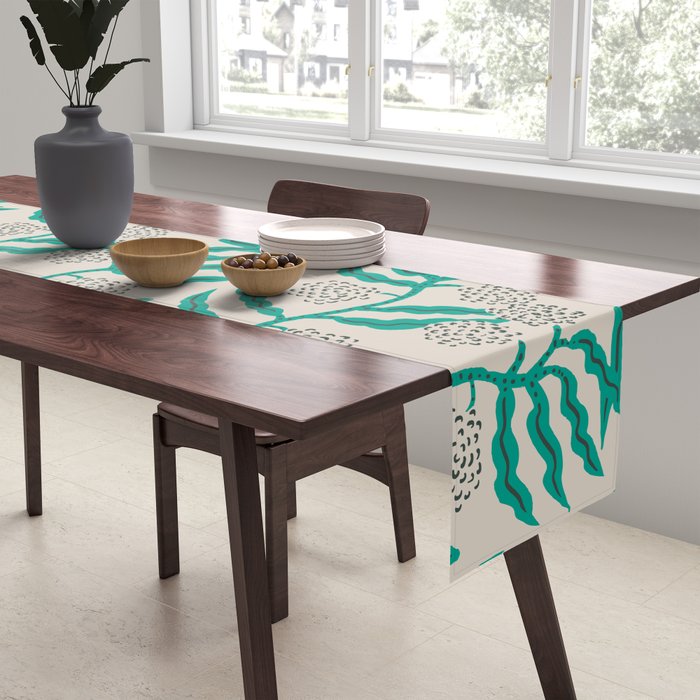 LA VILLE VINE MINT Table Runner Gallery Image 2