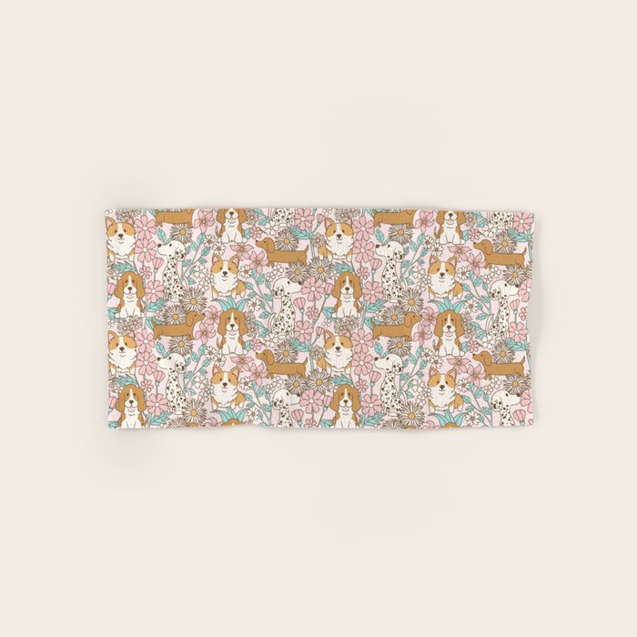 Floral Puppies Bath Towel Gallery Image 1