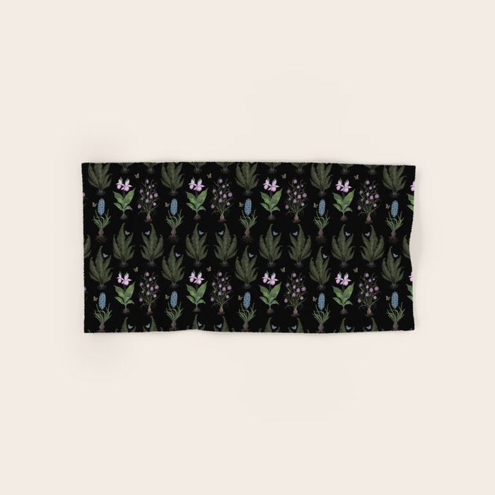 Botanical Woodland Bulbs  Bath Towel Gallery Image 1