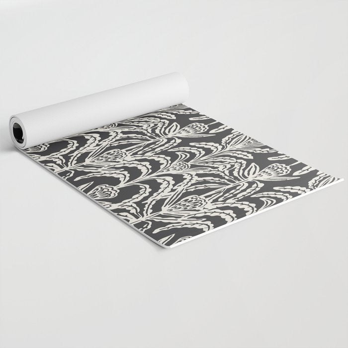 MAISEY NEUTRAL DARK Yoga Mat Gallery Image 2