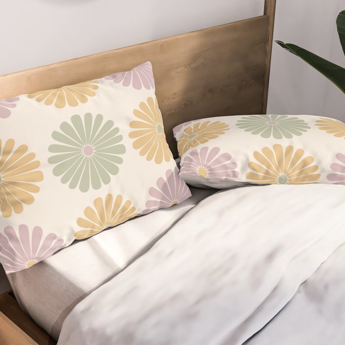 Retro Summer Daisies III Pillow Sham Gallery Image 2