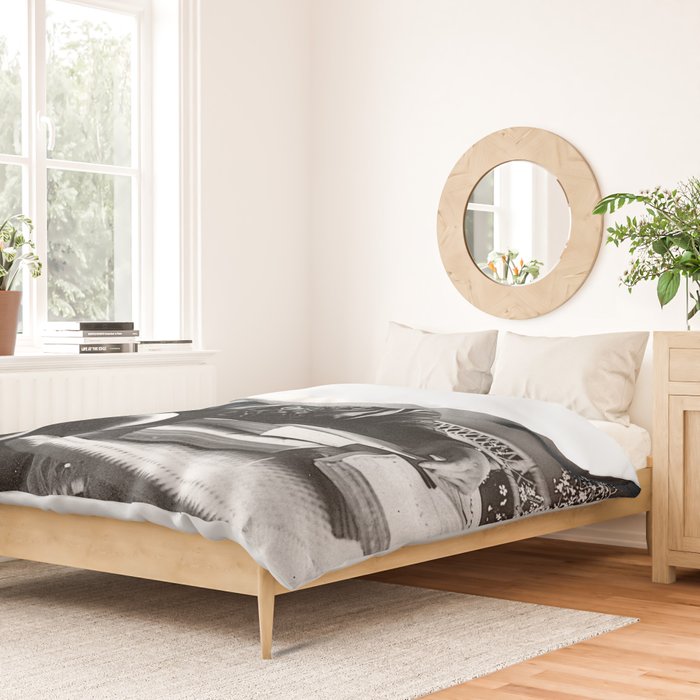 Portrait of Doctor Maria Montessori (1870-1952) Duvet Cover Gallery Image 2