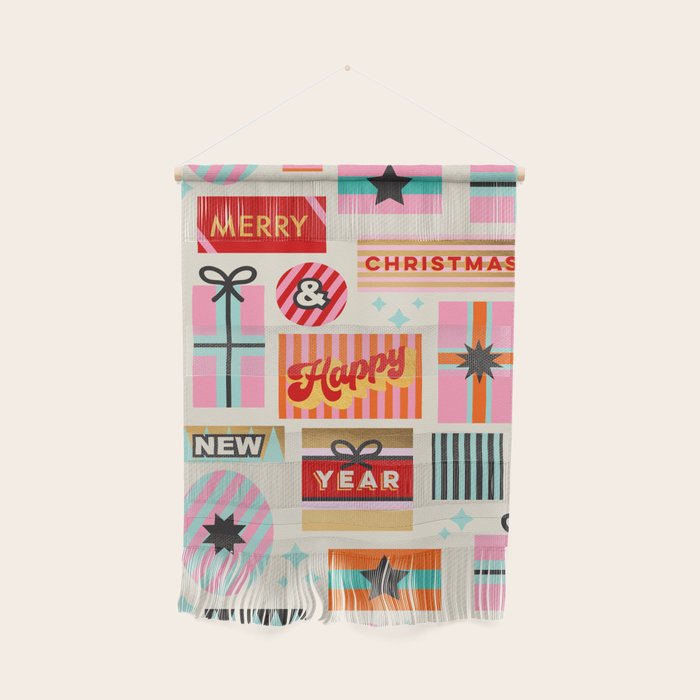 Retro Christmas Gift pattern with Season's Greetings Wall Hanging Gallery Image 1
