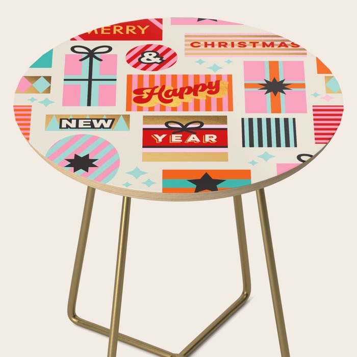 Retro Christmas Gift pattern with Season's Greetings Side Table Gallery Image 2
