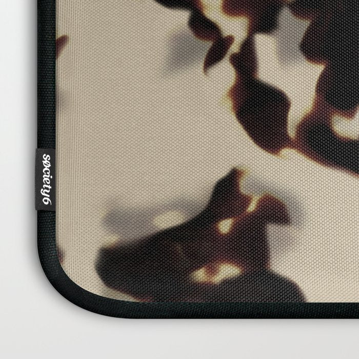 Chic Tortoise Shell on Ivory Laptop Sleeve Gallery Image 3