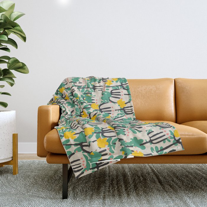 BAZAAR MAXIMA BLOSSOM Throw Blanket Gallery Image 1