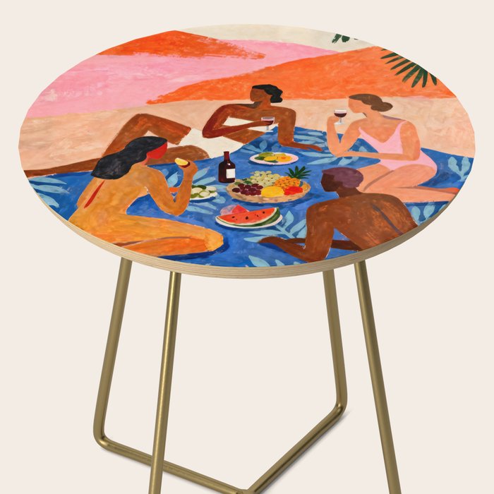 The Picnic Side Table Gallery Image 2