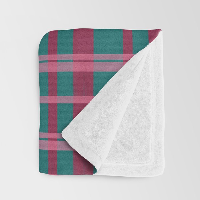 Classic Winter Plaid Flannel Throw Blanket Gallery Image 3
