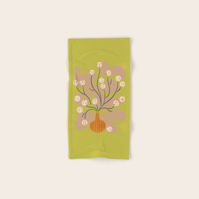 Round Flower Still Life Bath Towel Gallery Image 1