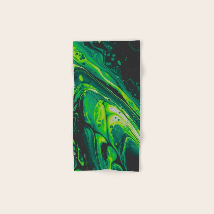 PARAPHERNELIA Bath Towel Gallery Image 1