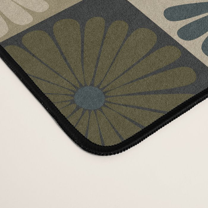 Retro Flowers Check Pattern V Desk Mat Gallery Image 4