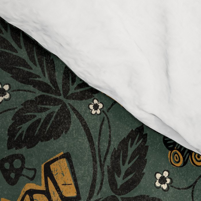 Summer Camping - Forest Green Comforter Gallery Image 4