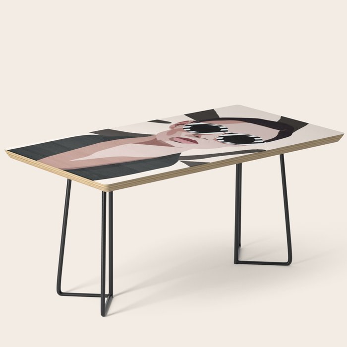 The Face of Fashion 7 Coffee Table Gallery Image 1