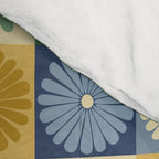 Retro Flowers Check Pattern XXI Comforter Gallery Image 4