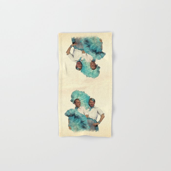 Reprise (Sisters) Bath Towel Gallery Image 1