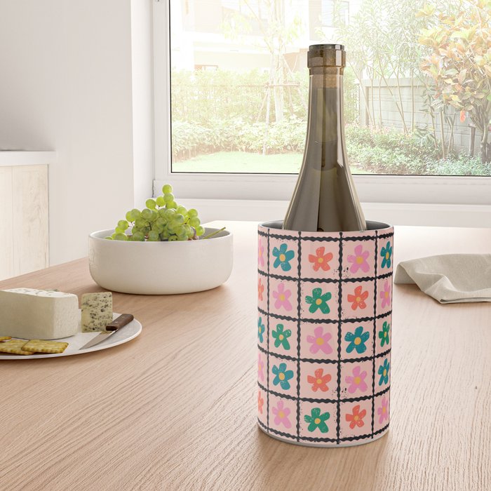 Retro Daisy Checkered Flowers Wine Chiller Gallery Image 4