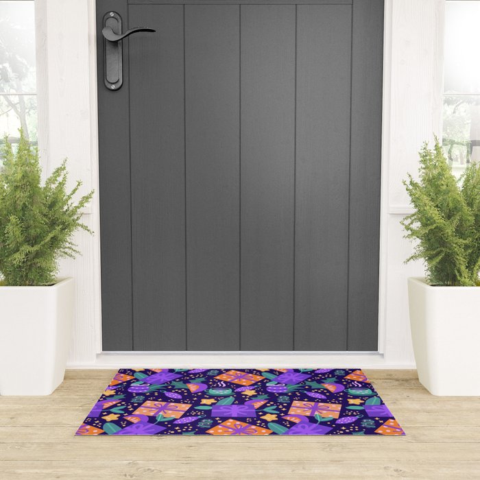 Christmas pattern in purple Welcome Mat Gallery Image 3