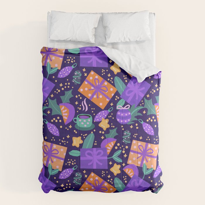Christmas pattern in purple Comforter Gallery Image 1