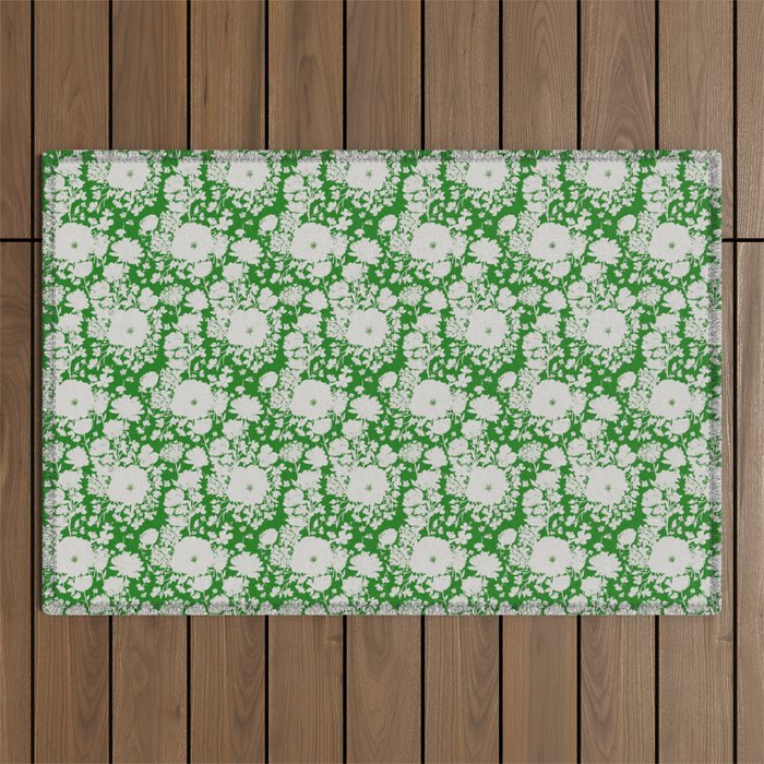White Beauty on Green Outdoor Rug Gallery Image 1