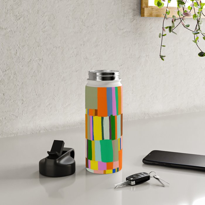 Colour play Water Bottle Gallery Image 4