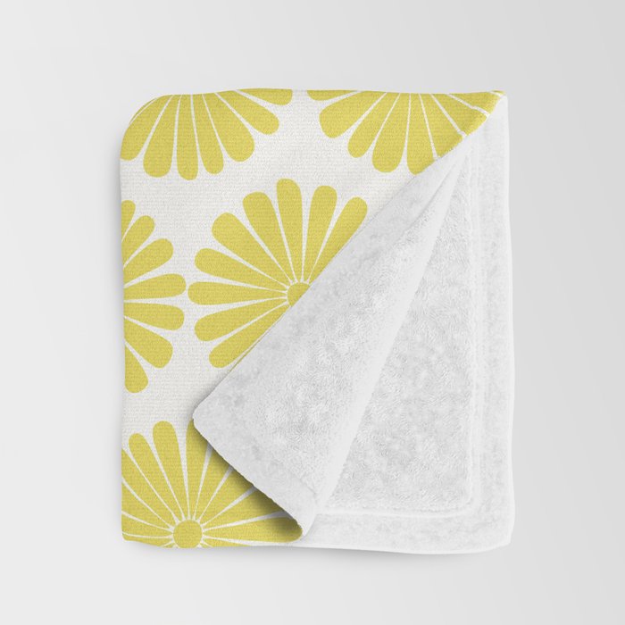 Floral Daisy Pattern XVIII Throw Blanket Gallery Image 3