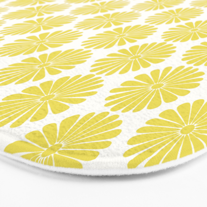 Floral Daisy Pattern XVIII Bath Mat Gallery Image 3