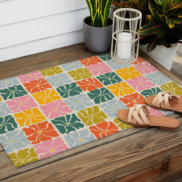 Vibrant Floral Quilt Pattern Outdoor Rug Gallery Image 2