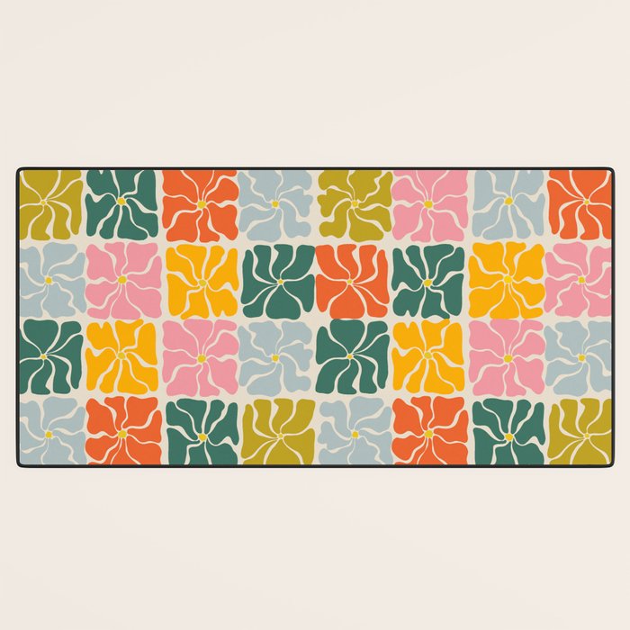Vibrant Floral Quilt Pattern Desk Mat Gallery Image 3