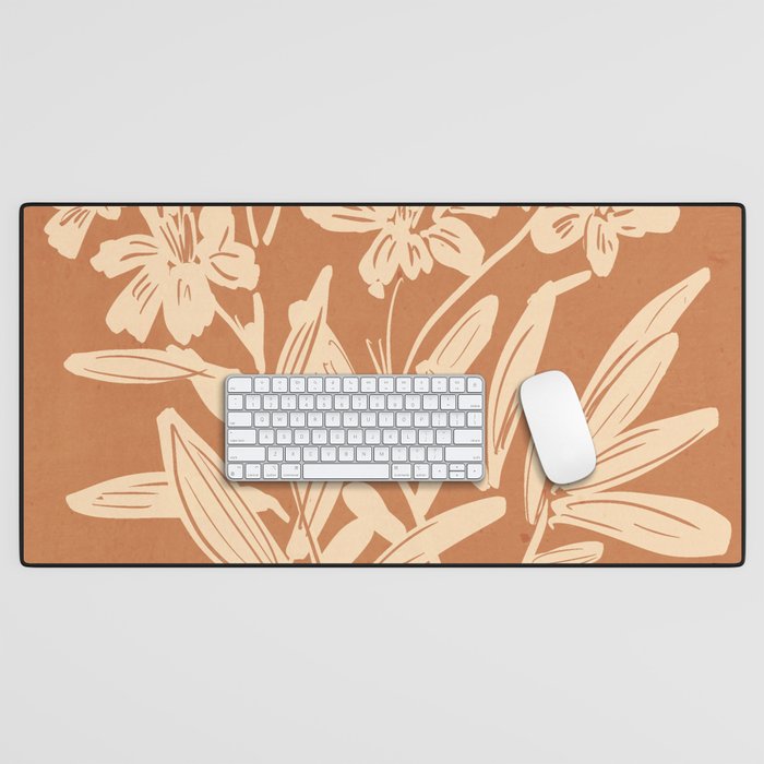 Minimalist Flowers 4 Desk Mat Gallery Image 1