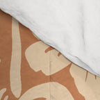 Minimalist Flowers 4 Comforter Gallery Image 4