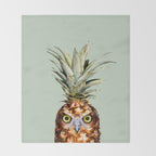 PINEAPPLE OWL Throw Blanket Gallery Image 2