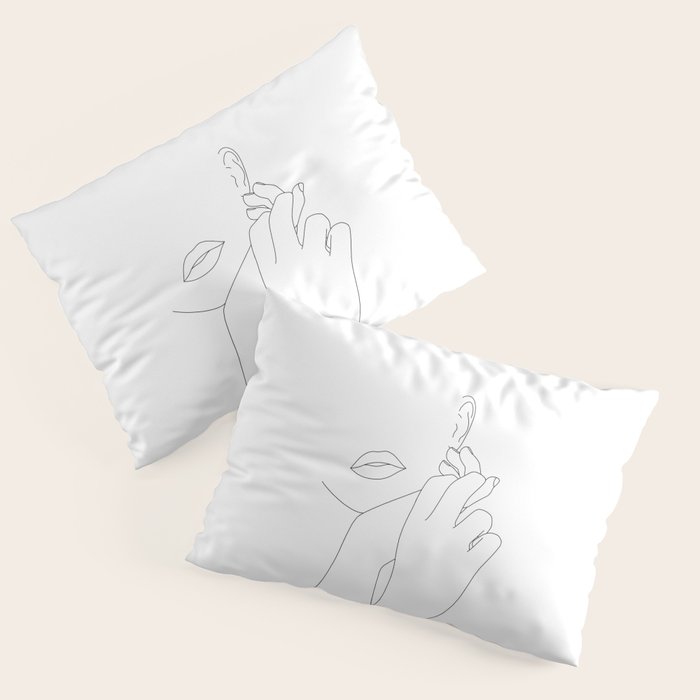 Minimalist face illustration - Fleur Pillow Sham Gallery Image 1