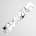 Floral Expression Bold Drawing Table Runner Gallery Image 3