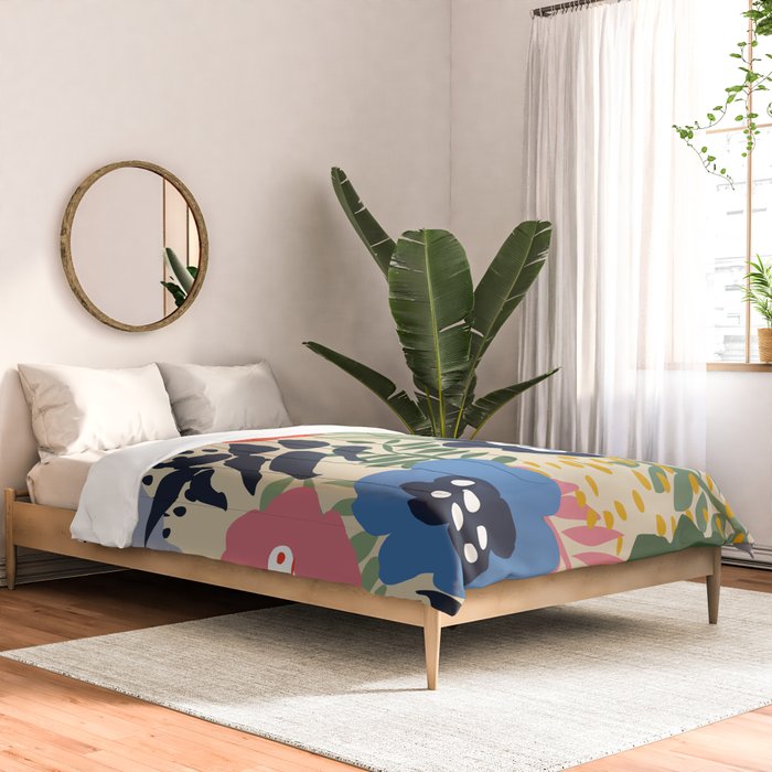 Maximalist floral shapes pattern Comforter Gallery Image 2