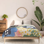Maximalist floral shapes pattern Comforter Gallery Image 3